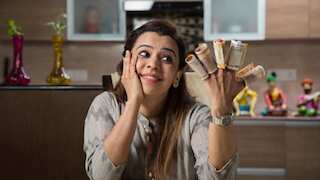 महीने के लास्ट में जेब खाली? तो सैलरी आते ही फटाक से करें ये काम, आराम से होगी ₹ 15,000 से 20,000 की सेविंग्स!