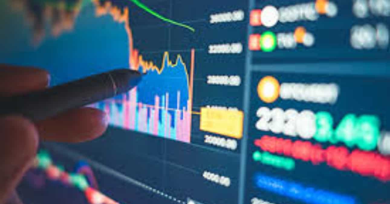 आज के Top 10 Stocks: बाजार खुलने पर मिलेगा कमाई का मौका, ये ट्रिगर्स बताएंगे क्या करें निवेशक