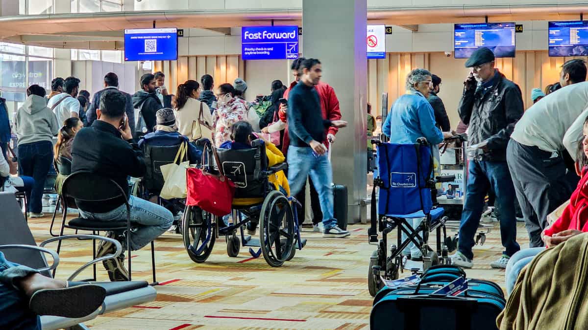 IndiGo संकट पर PM Modi का कड़ा बयान! कहा- पैसेंजर्स को परेशान करने के लिए नहीं बनाए नियम