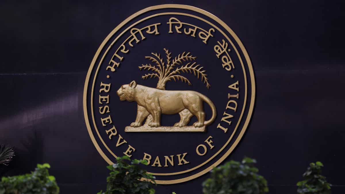 क्या फ्रॉड में गया पैसा अब मिल जाएगा वापस? ठगों पर लगाम लगाने के लिए RBI कर रहा बड़ी प्लानिंग