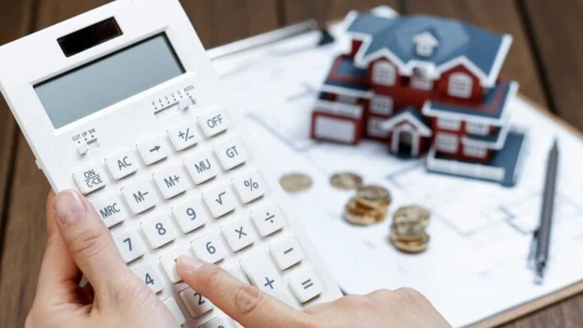 लोन लेते वक्‍त कम ब्‍याज दर देखें या लो इंटरेस्‍ट स्‍प्रेड? यहां जानिए क्‍या है स्‍मार्ट डिसीजन!