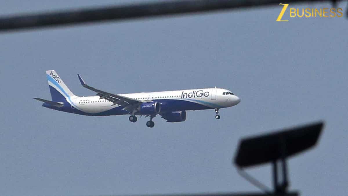 IndiGo की उड़ान फिर से 'On-Time'! 1,950 फ्लाइट्स और 3 लाख यात्री... कंपनी ने दी पैसेंजर्स को बड़ी राहत
