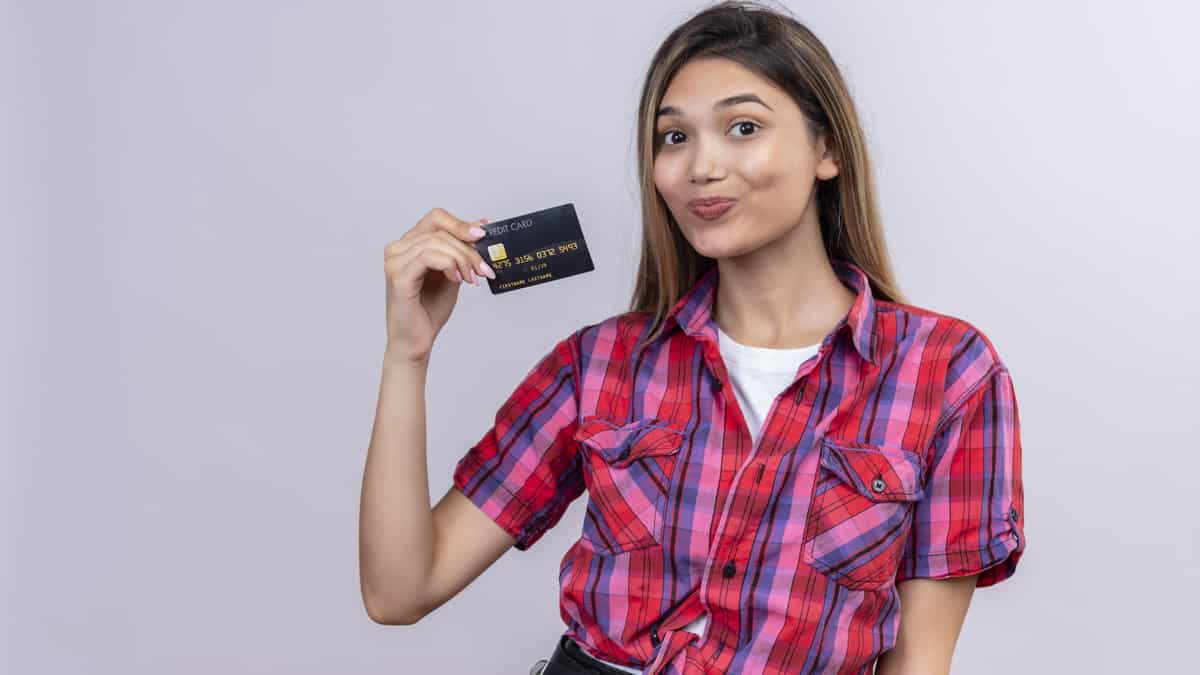सबको पता होनी चाहिए Credit Card की ये 5 स्मार्ट स्ट्रेटेजी, लोग रोक-रोक कर कहेंगे- 'हमें भी बता दो ये सीक्रेट' 