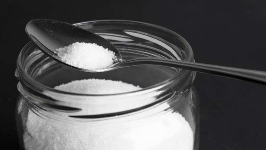 चीनी उत्पादन में 28% की जोरदार बढ़त, लेकिन मिलों ने नकदी संकट से निपटने के लिए MSP बढ़ाने की मांग की