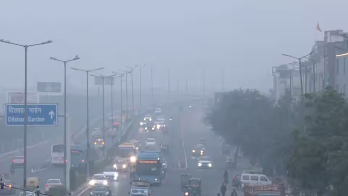 कारपूलिंग से पराली के प्रोडक्ट्स तक.. दिल्ली को प्रदूषण से बचाने के लिए स्टार्टअप्स ने कसी कमर, जानिए क्या है आगे का प्लान!