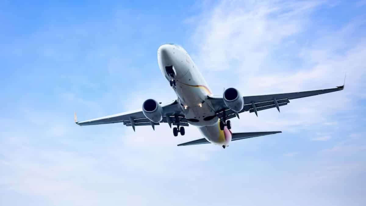 Delhi Airport Passenger Advisory: यात्रियों को राहत! फ्लाइट ऑपरेशंस पूरी तरह सामान्य, IGI एयरपोर्ट ने दिया बड़ा अपडेट