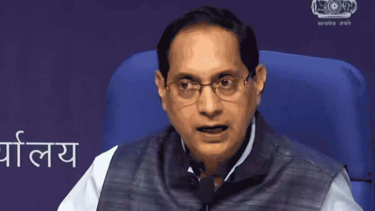 इक्विटी मार्केट के बाद कमोडिटी मार्केट पर फोकस, गोल्ड EGR का रिव्यू, सेबी चीफ ने शेयर किया रोडमैप