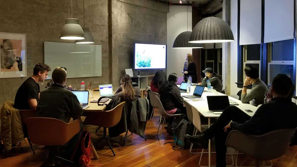 2 घंटे का सफर 15 मिनट में, टियर 2 शहरों की तरफ भाग रही बड़ी कंपनियां, लखनऊ, जयपुर में मिल रही मोटी सैलरी