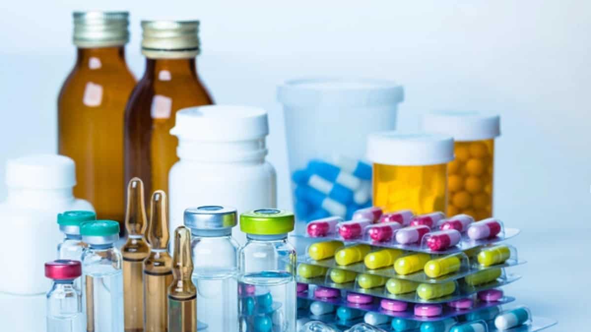 Stocks to BUY: ये फार्मा स्टॉक टर्नअराउंड को तैयार, ICICI Securities ने दी BUY की राय- 35% अपसाइड का मौका