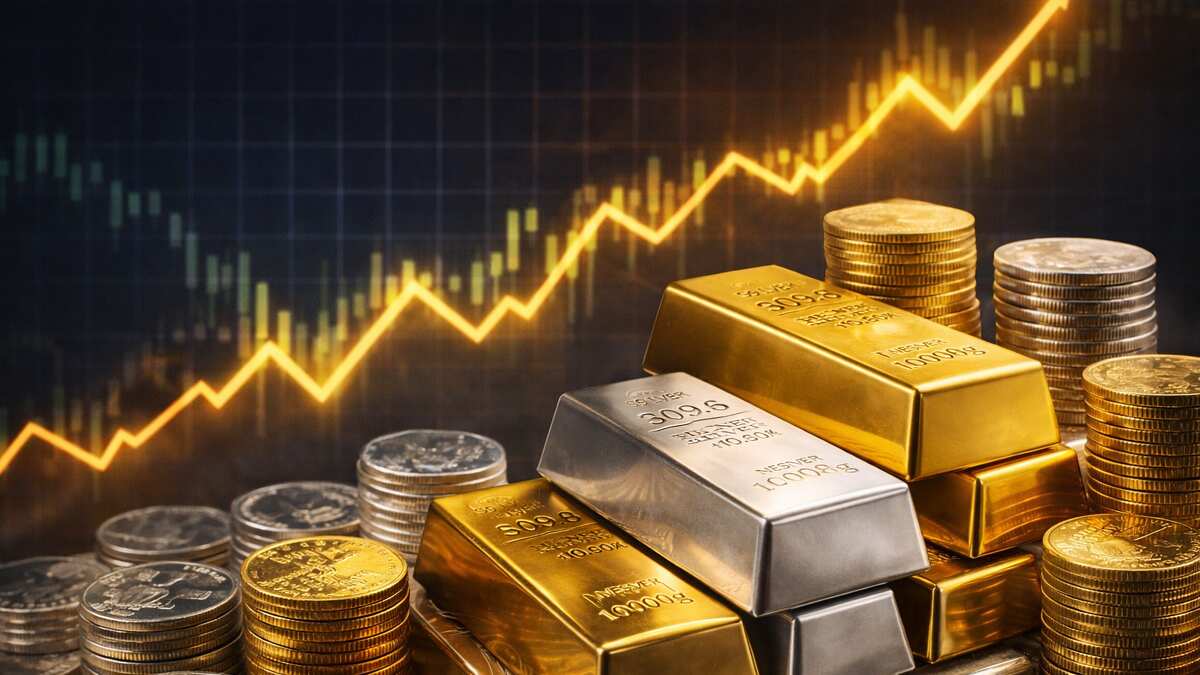 इस साल चांदी ने दिया 137% का छप्परफाड़ रिटर्न, सोना भी 68% तक उछला, जानिए 2026 कैसा रह सकता है