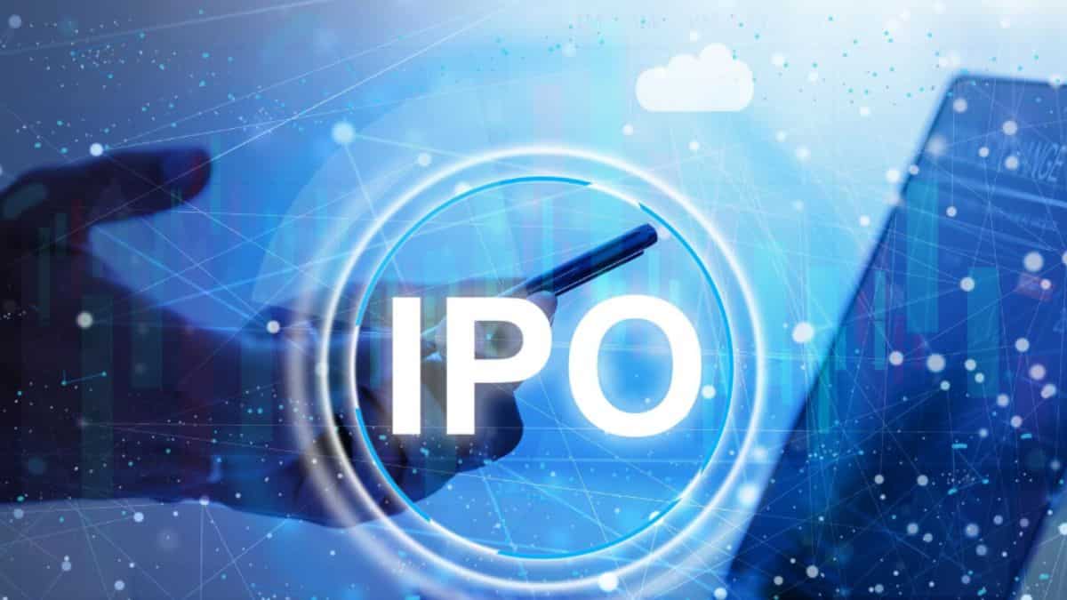 Year Ender 2025: साल 2025 के ये 7 IPO बने रिटर्न मशीन, पहले दिन दिया तगड़ा मुनाफा