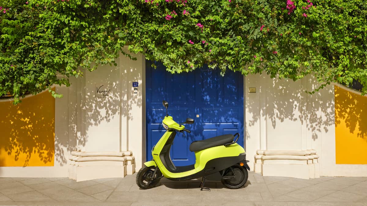 OLA Electric का बड़ा दांव, इन शहरों में भी शुरू की घरेलू बैटरी सेल वाले स्कूटर्स डिलिवरी