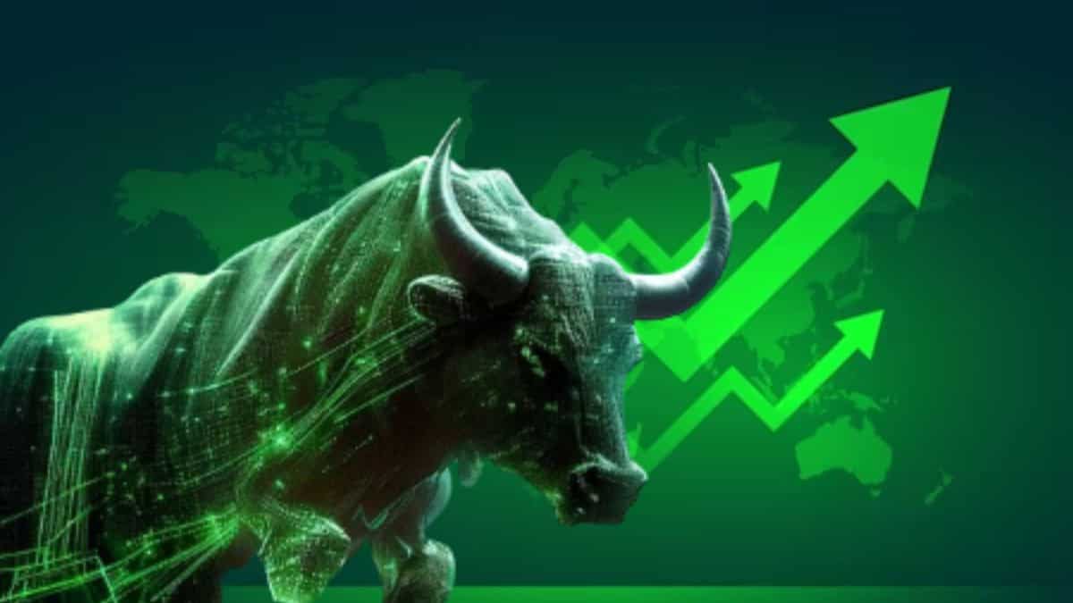 Stock Market Highlights: शेयर बाजार ने दी दमदार क्लोजिंग, सेंसेक्स 600 अंक चढ़ा- निफ्टी नए हाई पर बंद; खिले निवेशकों के चेहरे