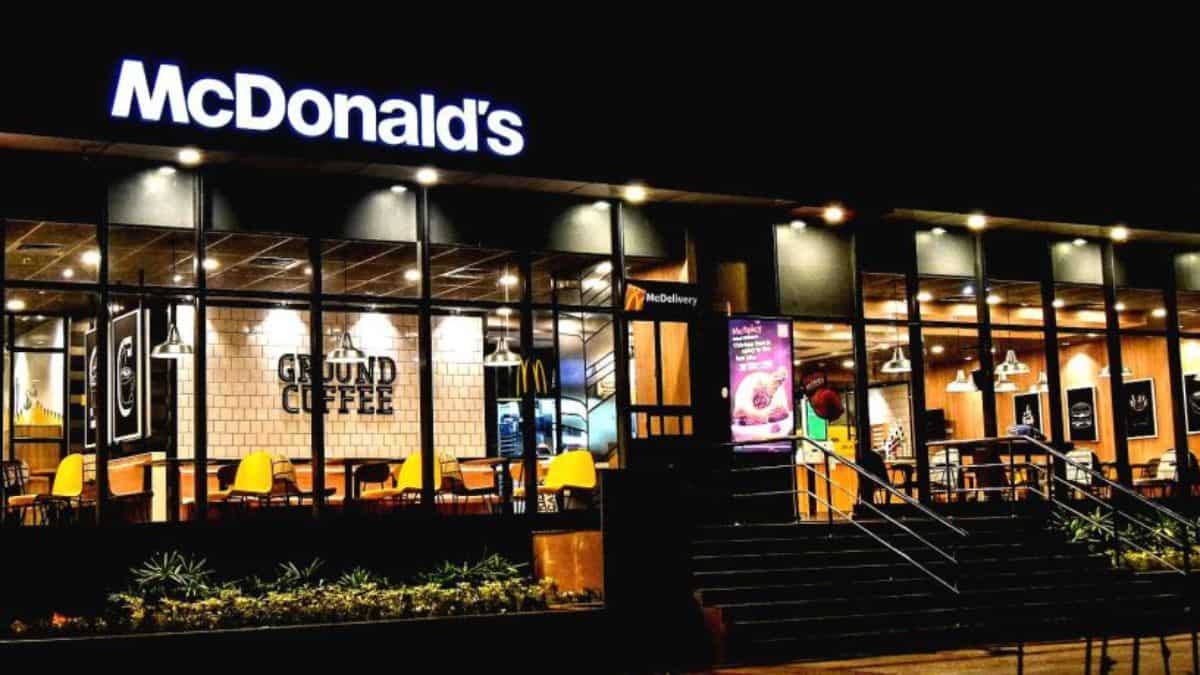 Westlife Foodworld- ऑल-टाइम लो पर लुढ़का शेयर