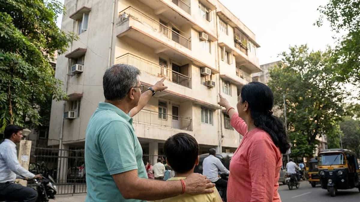 50 लाख रुपए है बजट? भूल जाएं अपना घर, मिडिल क्लास के लिए बिल्डर्स के दरवाजे बंद, ₹1 करोड़ नया नॉर्मल