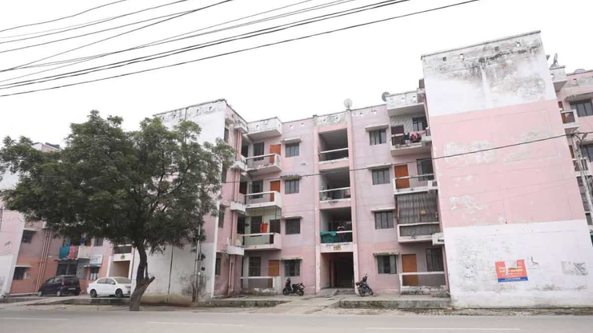 लखनऊ में ₹10.70 लाख में 1BHK, ₹14.54 लाख में 2BHK फ्लैट्स, लुलू मॉल, एयरपोर्ट-रेलवे स्टेशन से कनेक्टिविटी