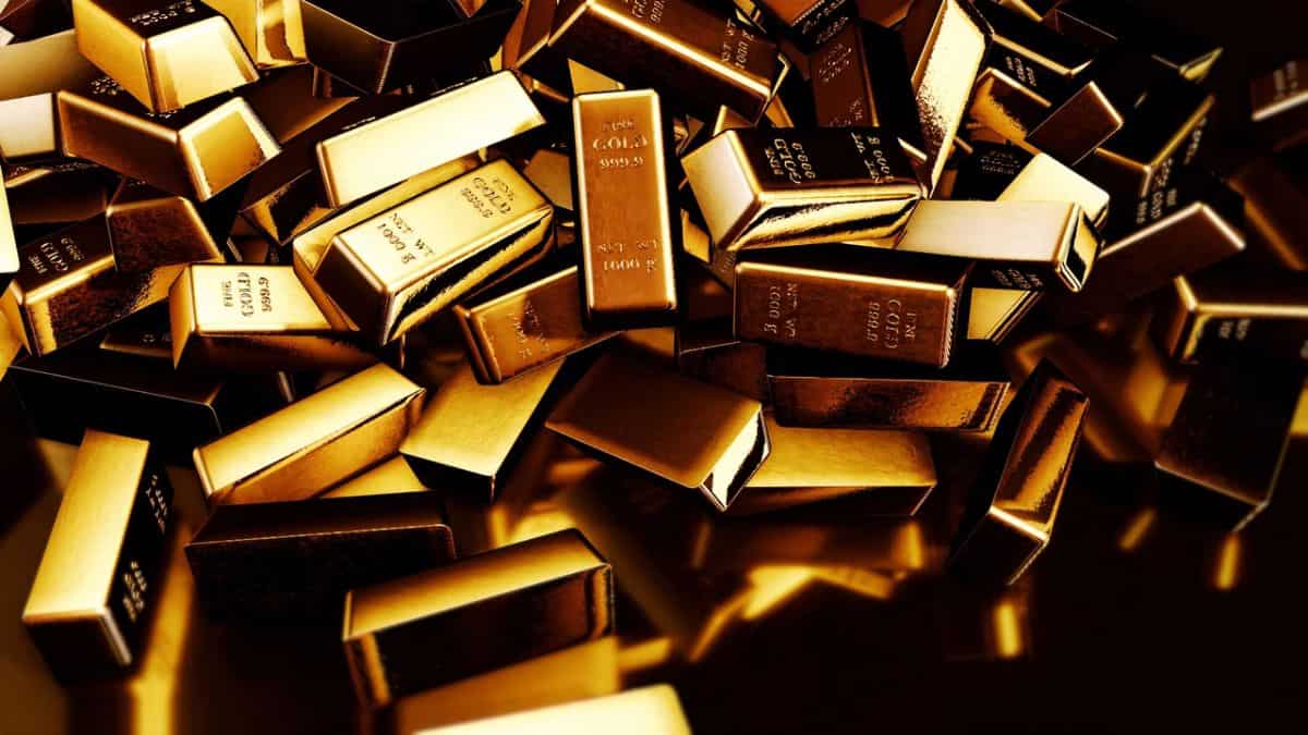 GOLD Price Outlook: 5 फैक्टर्स जो बढ़ा रहे हैं इसकी डिमांड, $7040 तक जा सकता है भाव