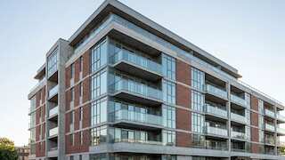 गुरुग्राम की दो लोकेशन, एक में 3BHK खरीदने के लिए चाहिए 32 साल की कमाई, यहां 3 साल की सैलरी में हो जाएगा काम