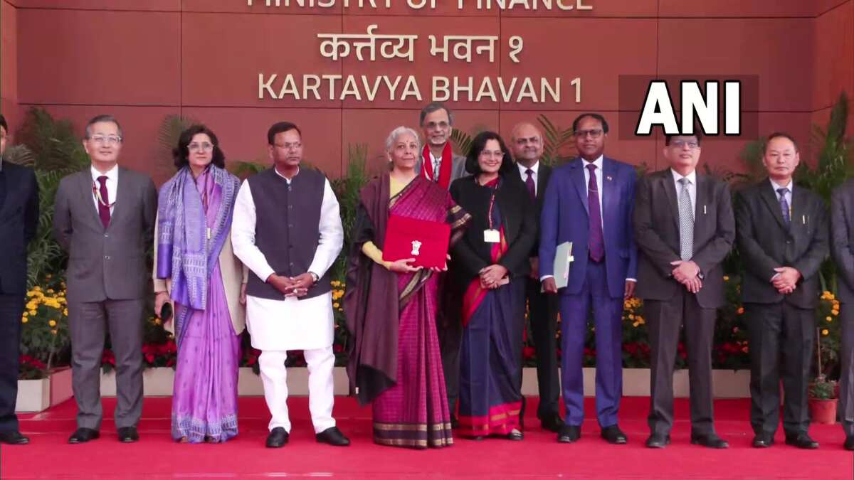 Budget 2026: कैपिटल एक्सपेंडिचर के लिए ₹12.2 लाख करोड़ का प्रस्ताव, इंफ्रा डेवलेपमेंट पर फोकस