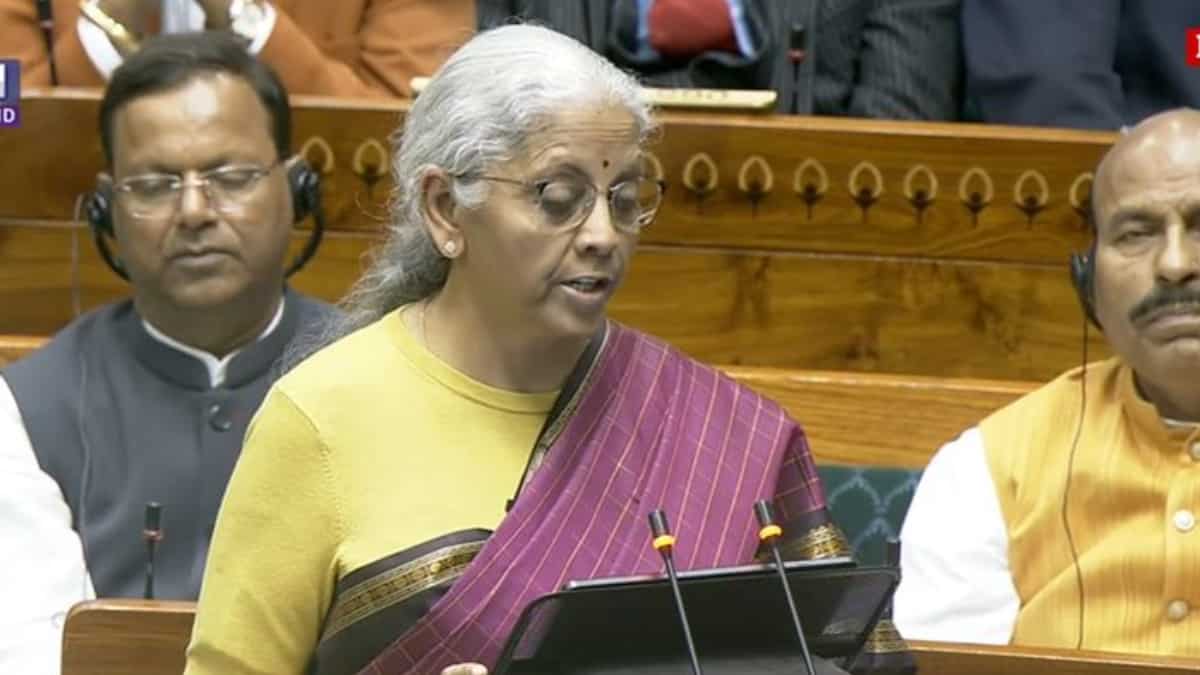 Budget 2026 : बजट में स्पोर्ट्स को मिला तोहफा, खेलो इंडिया मिशन का प्रस्ताव किया पेश