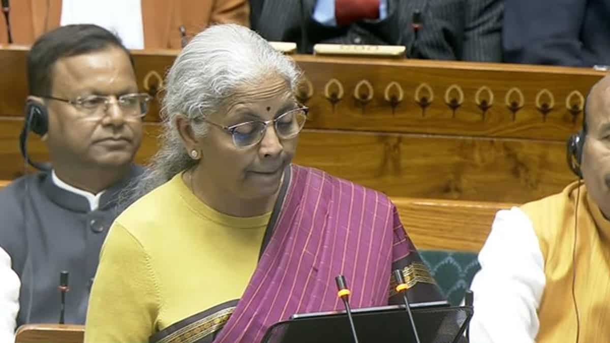 Budget 2026: प्राइवेट डेवलपर्स को मिलेगी सुरक्षा, बजट में इंफ्रास्ट्रक्चर रिस्क गारंटी फंड की घोषणा