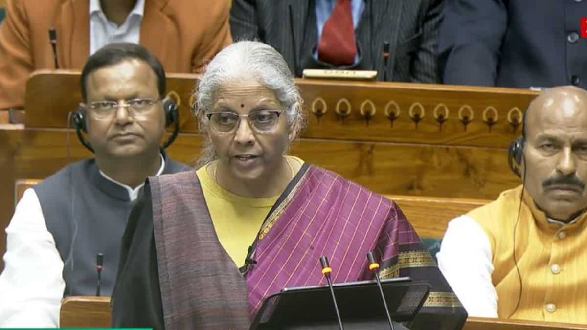 Budget 2026: पूर्वोत्तर बनेगा टूरिज्म हब, बौद्ध सर्किट से ई-बसों तक बड़े पैकेज का ऐलान