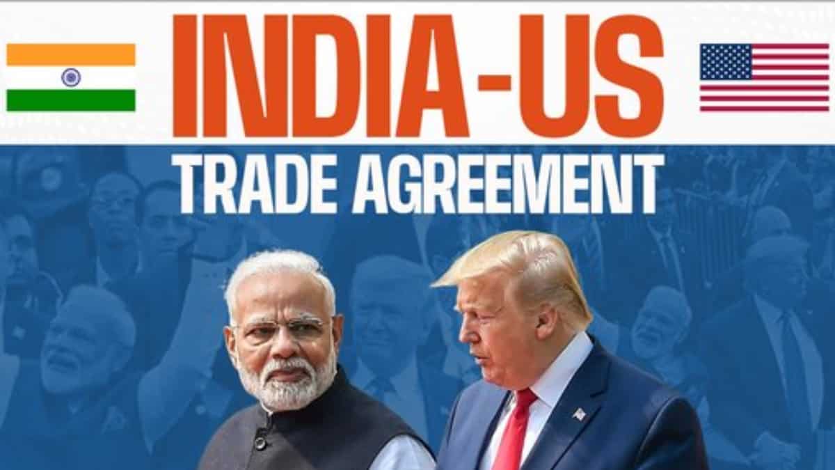 रिटेल इन्वेस्टर में आएगा जोश? इक्विटी मे बढ़ा लें एलोकेशन? 3 एक्सपर्ट ने बाजार से जुडे़ ऐसे 7 सवालों के दिए जवाब