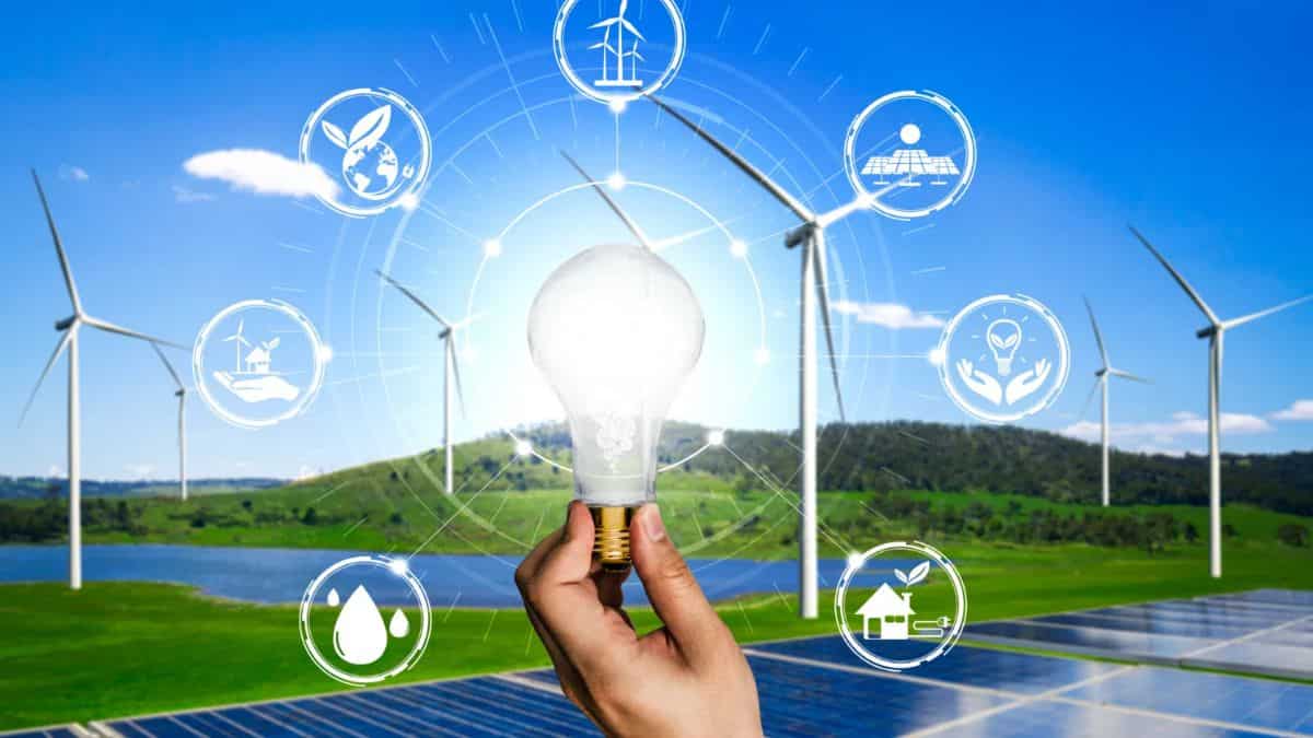 क्यों घटा Tata Power का मुनाफा? जानिए अब निवेशकों को क्या करना चाहिए