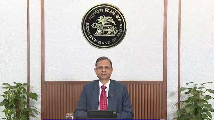 RBI MPC Policy: RBI गवर्नर संजय मल्होत्रा का ऐलान, ब्याज दरों में नहीं हुआ बदलाव, 5.25% रेपो रेट