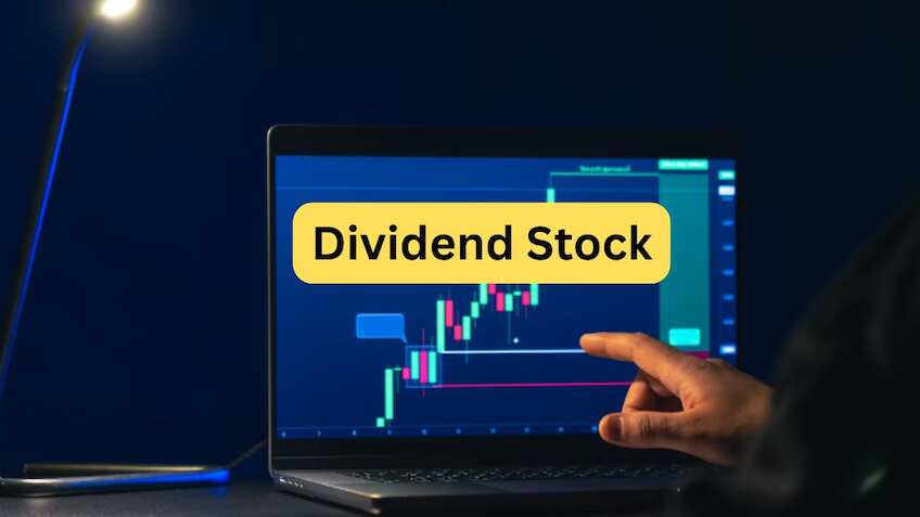 Dividend Stock: हर शेयर पर ₹160 डिविडेंड देगी ये फार्मा कंपनी, Q3 में मुनाफा 14.7% गिरा, नोट कर लें रिकॉर्ड डेट