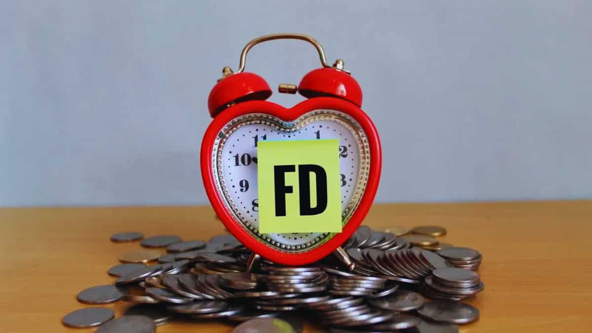 सरकारी बैंकों का दबदबा 