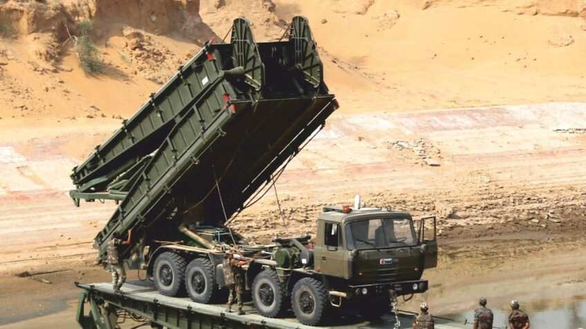 BEML Share Price Target: 67% रिटर्न दे सकता है ये डिफेंस स्टॉक, इतना बुलिश क्यों है ब्रोकरेज?