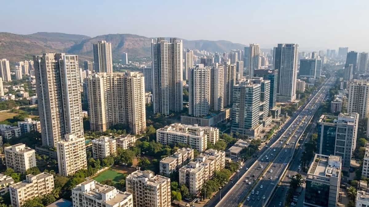 अमीरों के साउथ मुंबई का दबदबा खत्म, घर खरीदारों की अब इन दो इलाकों की तरफ दौड़, 87% प्रॉपर्टी मार्केट पर कब्जा
