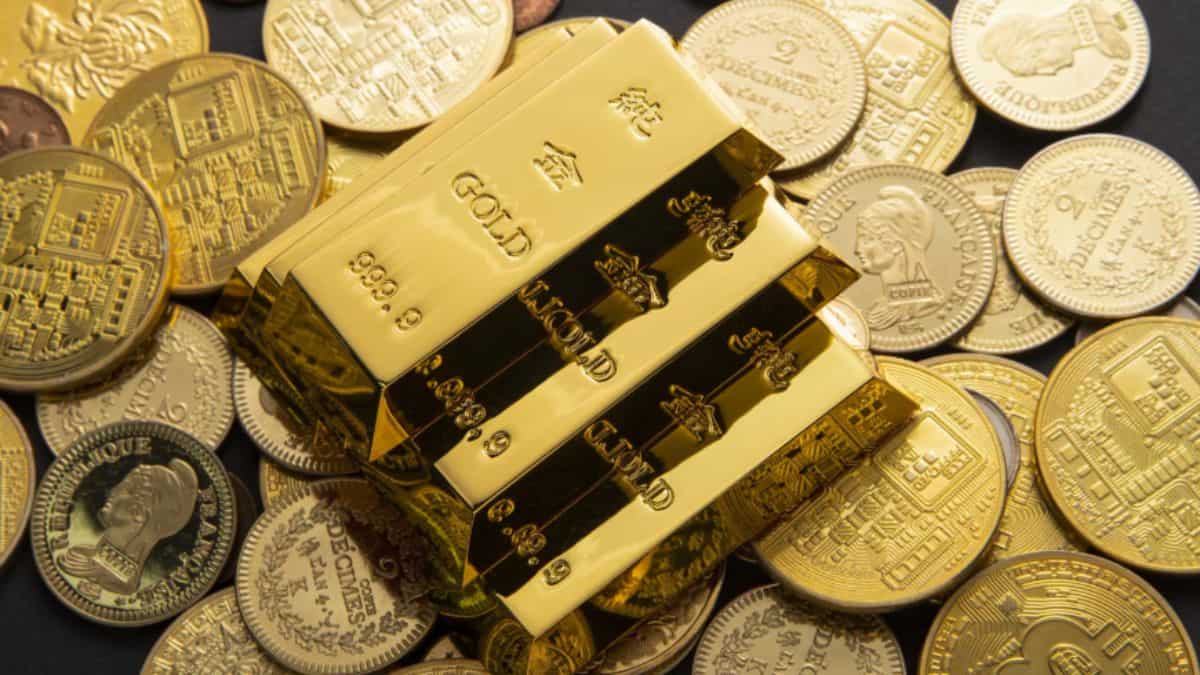 निवेशकों के लिए सुनहरा मौका! NSE लॉन्च कर रहा है  10 gm Gold फ्यूचर्स कॉन्ट्रैक्ट, जानें कब से शुरू होगी ट्रेडिंग