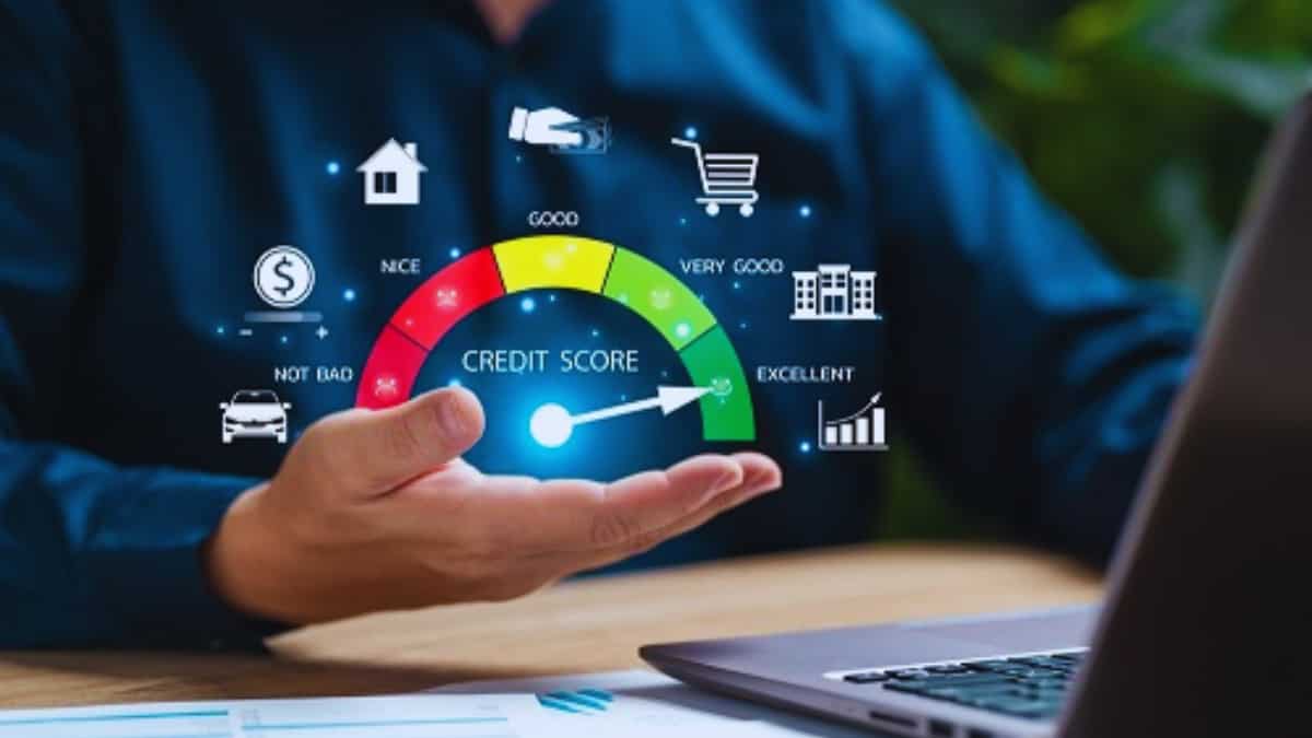 एक अच्छा CIBIL Score आपको क्या-क्या बेनेफिट्स दे सकता है? नहीं दिया ध्यान तो आज ही जान लें...लोन अप्रूवल से लेकर क्रेडिट कार्ड होगी मौज