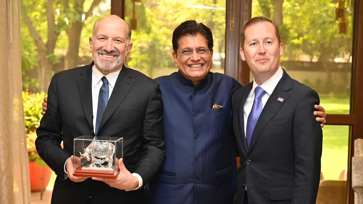 भारत-अमेरिका ट्रेड डील पर बड़ा अपडेट, अमेरिकी ट्रेड सेक्रेटरी से मिले पीयूष गोयल, इन मुद्दों पर हुई चर्चा