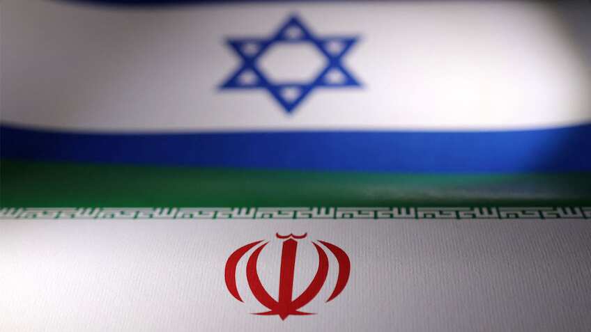 इजरायल ने ईरान पर दागी मिसाइल, इमरजेंसी घोषित, अयातुल्ला अली खामेनेई के दफ्तर के पास हुआ हमला