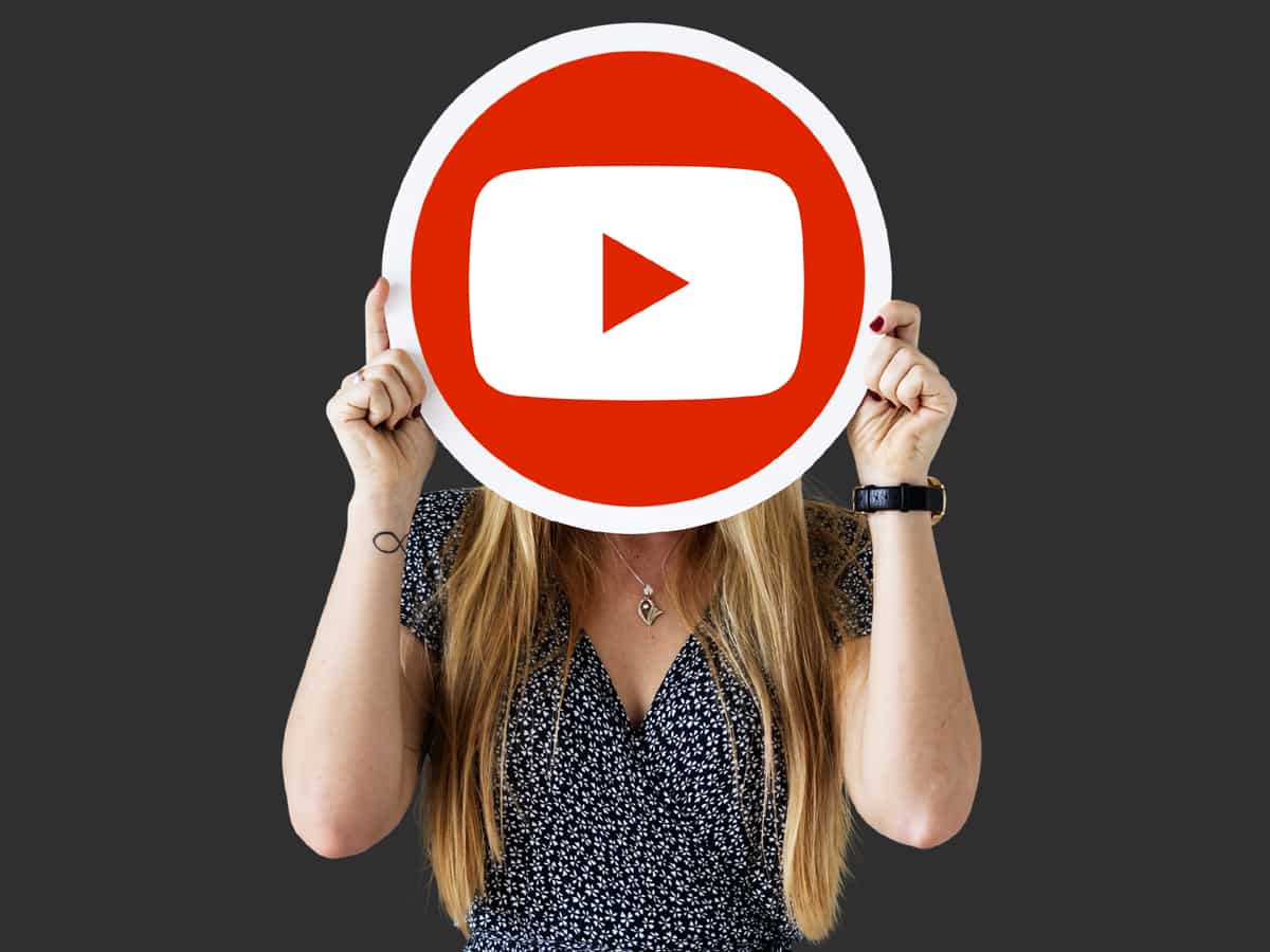 सोशल मीडिया कमाई किस कैटेगरी में?