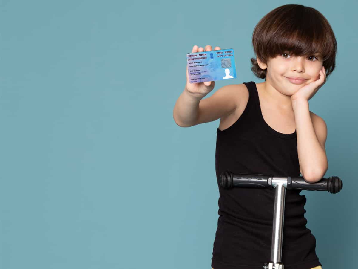 बच्चे का ITR कैसे फाइल होता है?