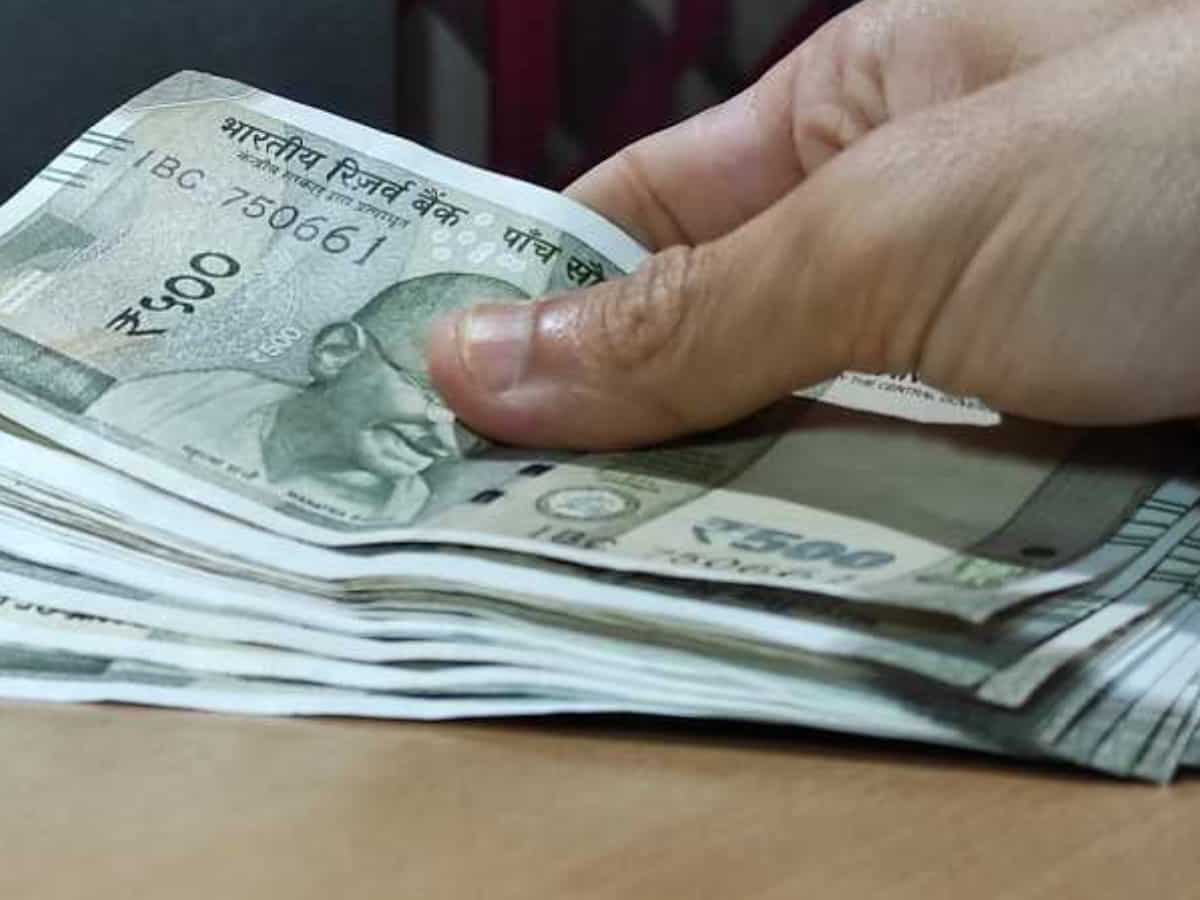 न्यूनतम सैलरी कितनी होगी?