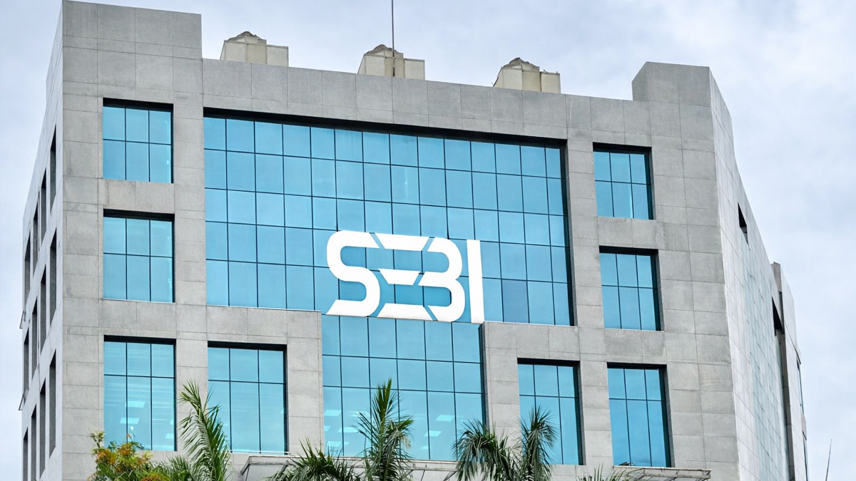 SEBI में बड़ी नियुक्ति: रिटायर्ड IDAS अधिकारी के.वी.आर. मूर्ति बने पूर्णकालिक सदस्य, 3 साल के कार्यकाल पर लगी मुहर