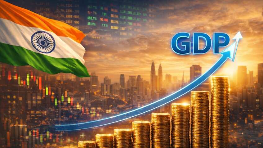 दुनिया में मंदी और युद्ध के बीच Fitch ने माना- 'सुपरफास्ट' है इंडियन इकोनॉमी; FY26 के लिए GDP अनुमान बढ़ाकर 7.5% किया