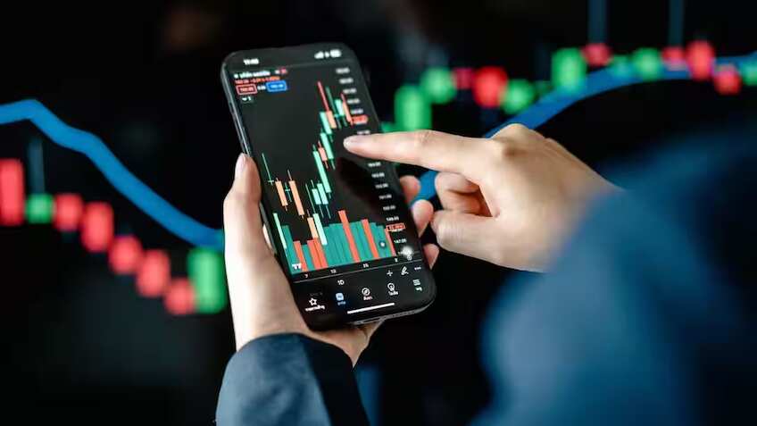 Stocks to BUY: बाजार में दूसरे दिन तेजी के संकेत, ओपनिंग पर ही इन 20 शेयरों में लगाएं दांव- तगड़ी कमाई का मौका!
