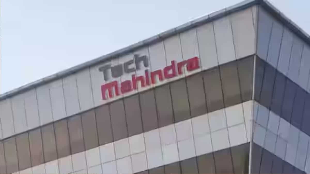 Tech Mahindra Share Price