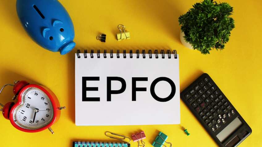 EPFO Benefits: मुसीबत में काम आएगा PF! शादी, पेंशन से लेकर  7 लाख का फ्री इंश्योरेंस तक, एक साथ में मिलेंगे 5 बड़े फायदे