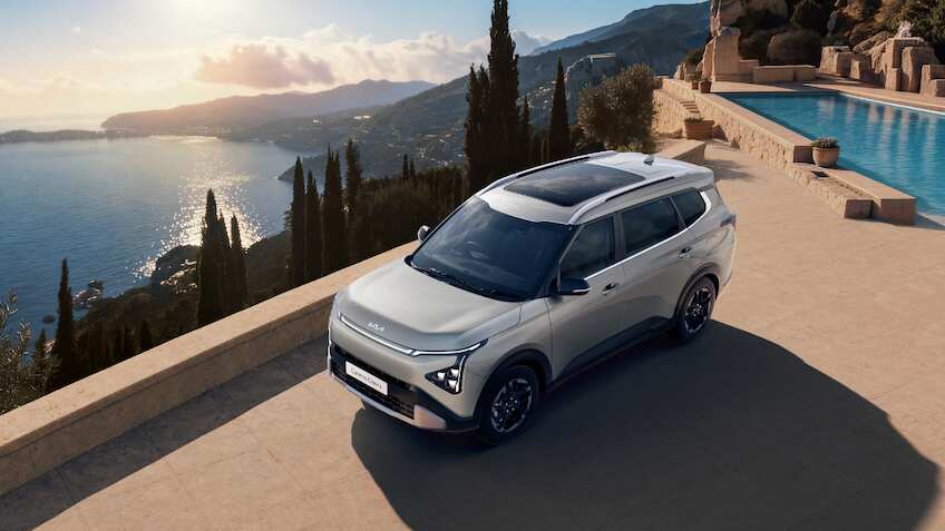 Kia Carens Clavis में अब मिलेगा GT-Line और X-Line, ₹20 लाख से कम कीमत में दमदार और प्रीमियम फीचर्स