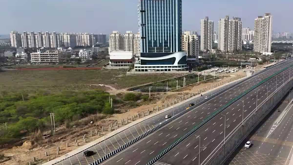 10 करोड़ रुपए के घरों ने तोड़े रिकॉर्ड 