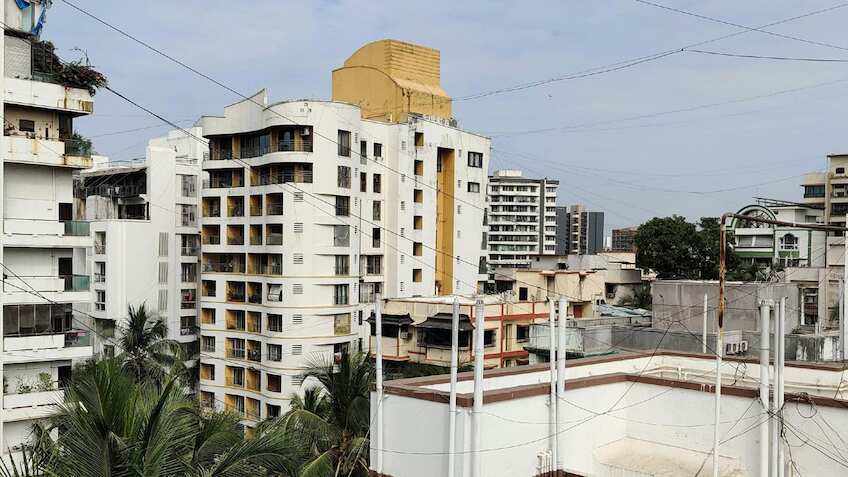 मुंबईकरों में छोटे घरों का क्रेज, 500-1000sqft मकानों की बिक्री में उछाल, हर 100 में से 45 ने खरीदे यही घर