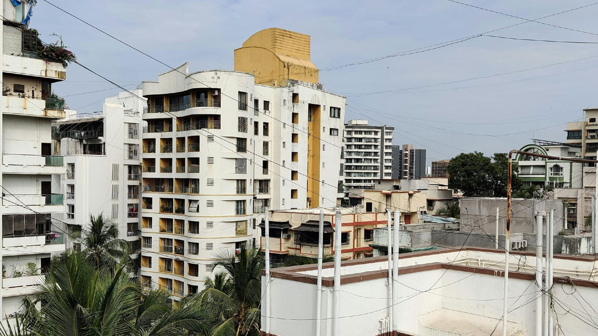 मुंबईकरों में छोटे घरों का क्रेज, 500-1000sqft मकानों की बिक्री में उछाल, हर 100 में से 45 ने खरीदे यही घर