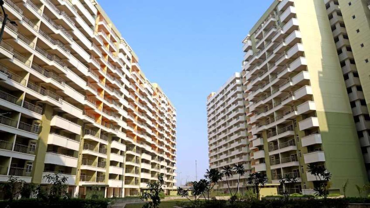 ₹33.51 लाख में दिल्ली में अपना घर! 25% छूट के साथ मिल रहे फ्लैट्स, फ्रीहोल्ड प्रॉपर्टी और शानदार कनेक्टिविटी